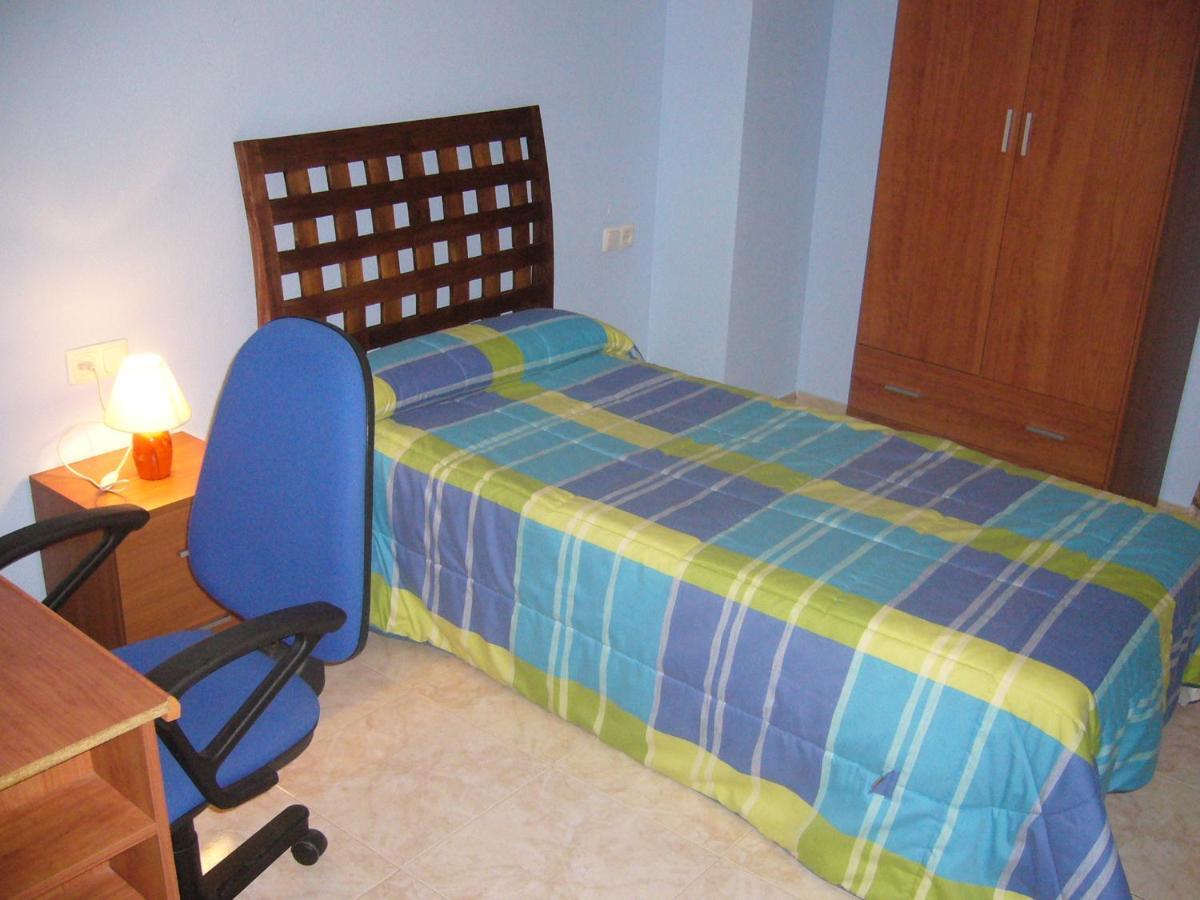 Piso En Calle Campo Apartment Tomelloso